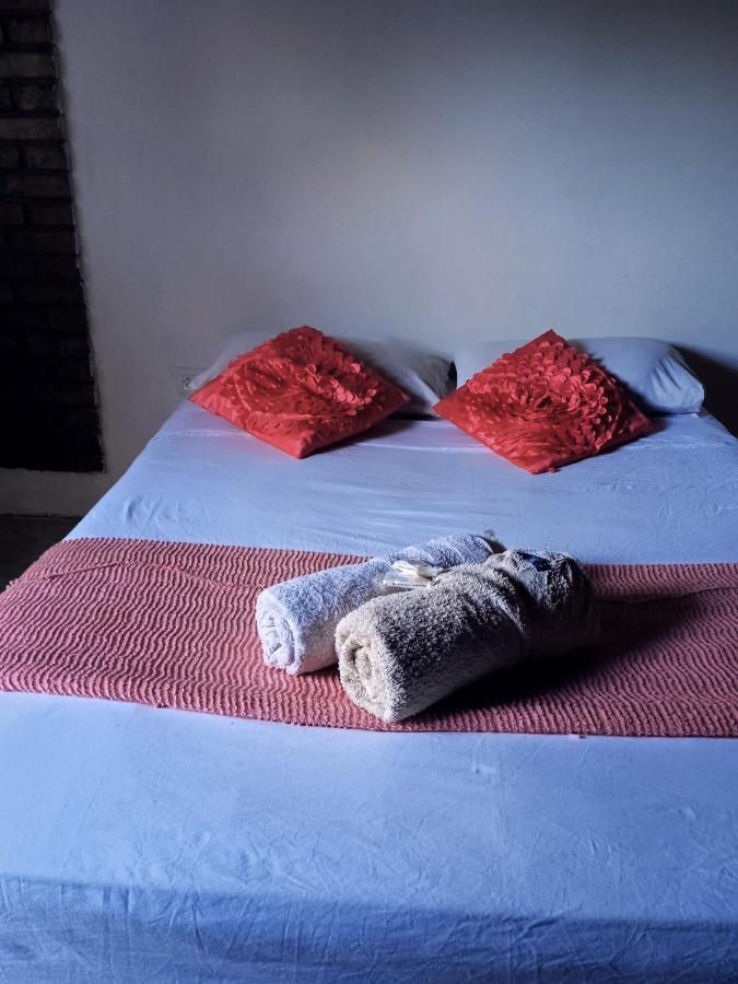 Garden Stone Hostel Puerto Iguazu Exterior photo