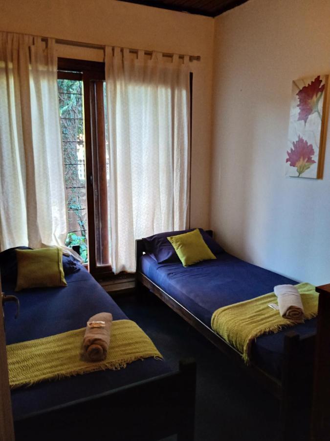 Garden Stone Hostel Puerto Iguazu Exterior photo